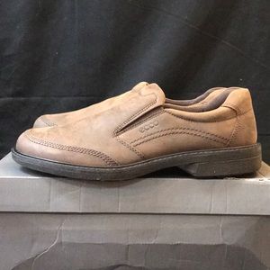 ecco men's turn slip on oxford